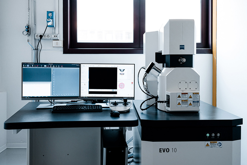 Enapter_SEM_Photo_2